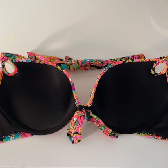 (2/$40) Victoria’s Secret Push-up Underwire Bikini Top 34D (like new) - Picture 8 of 9